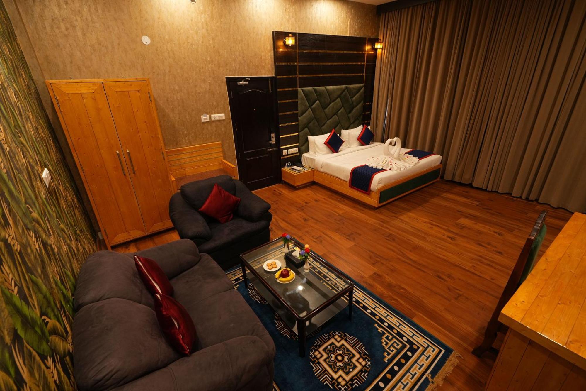 Zip By Spree Hotels Bella Heights Mcleodganj Dharamshala Eksteriør billede